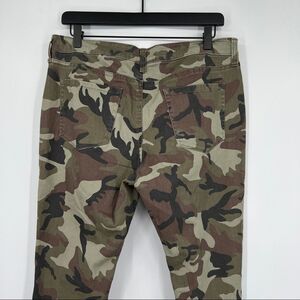 Sanctuary Women's Camouflage Print Twill Skinny Leg Multicolor Stretch Jeans